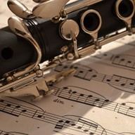 Hudba Hudba pro dechové nástroje: Schulhoff, Mácha, Vačkář, Thuri