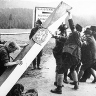 Mluvené slovo Od Mnichova k černé vráně